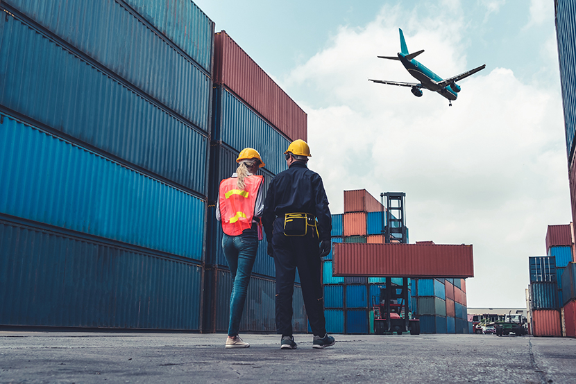 旺季来袭，集装箱海运干线仓位有多紧张？3个抢订技巧帮你搞定