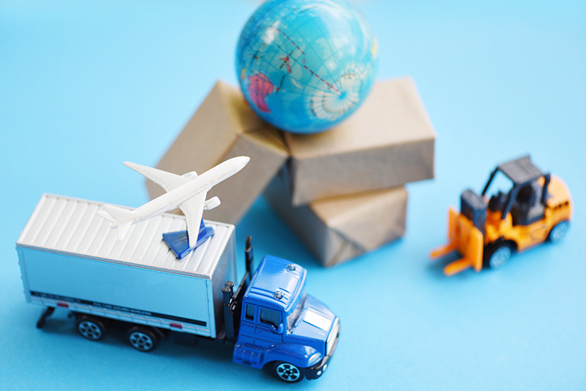 国际海运整柜拼箱服务报关差异：文件准备及流程区别