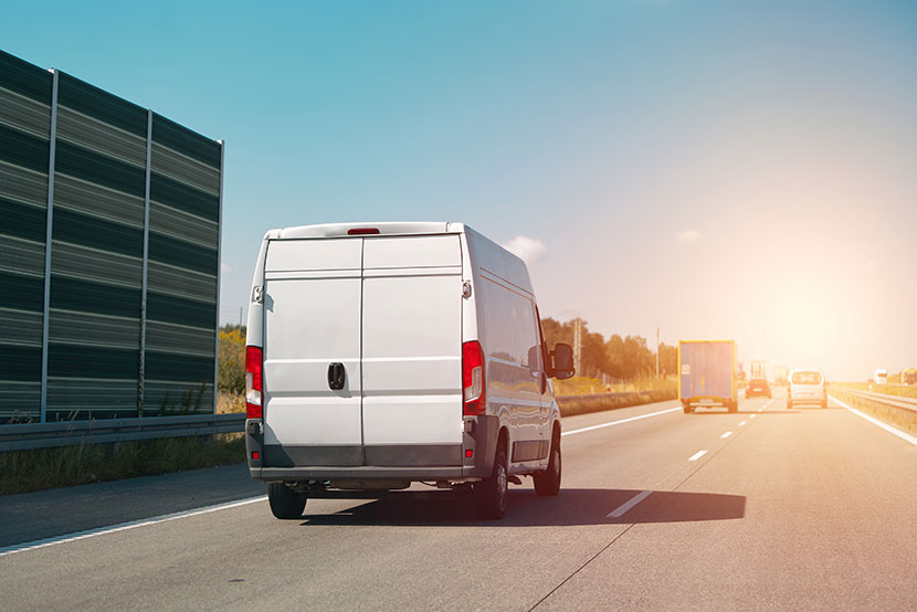 跨境物流新生态：国际陆运的韧性与突破