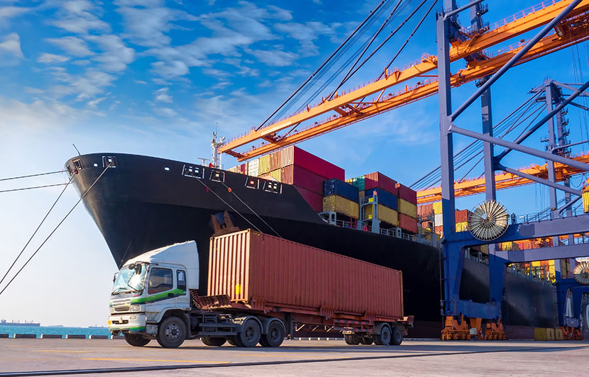 海运物流公司如何规避贸易制裁风险？