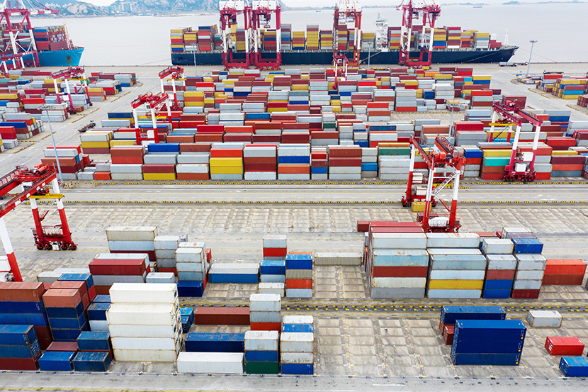 国际船运运力调整：以船舶调度破解货流波动难题