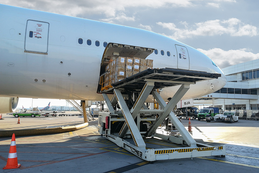 美国空运物流货物分类管理规范：普货与敏感货的运输差异