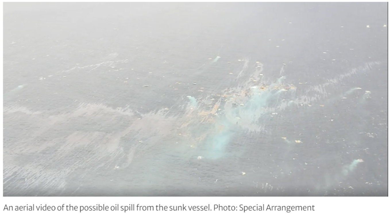 MSC一箱船沉没!装有危险品! MSC一箱船沉没!装有危险品!